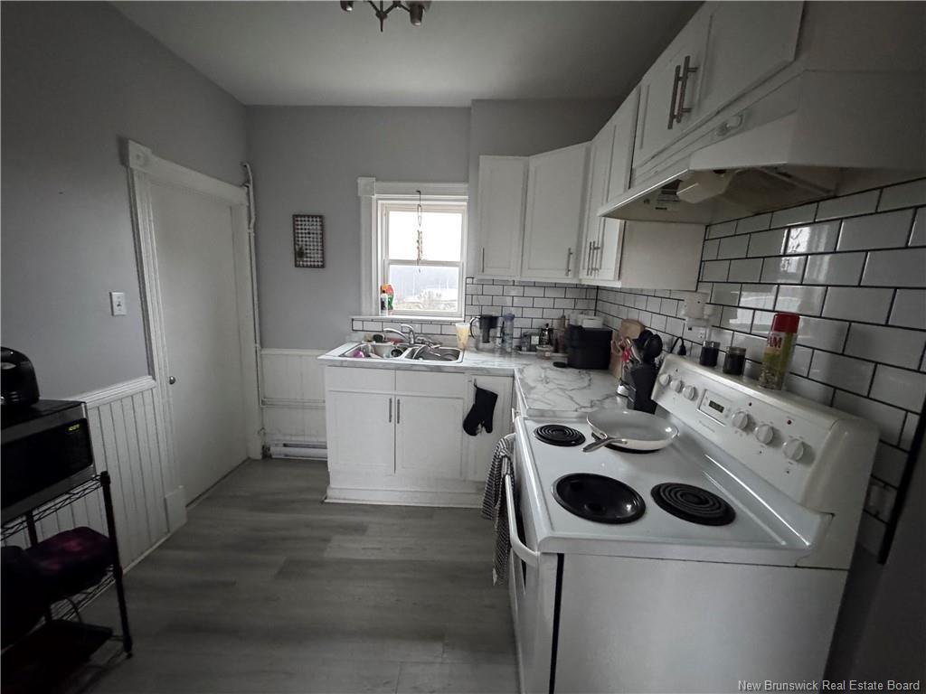 









48


Kennedy

ST,
Saint John,




NB
E2K 1C4

