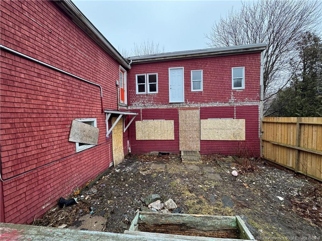 









48


Kennedy

ST,
Saint John,




NB
E2K 1C4

