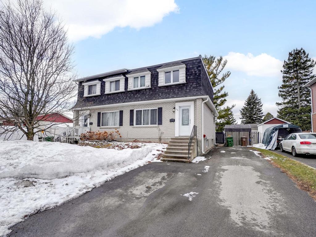 









154


Rue Beauchesne

,
Saint-Eustache,




QC
J7R2X8

