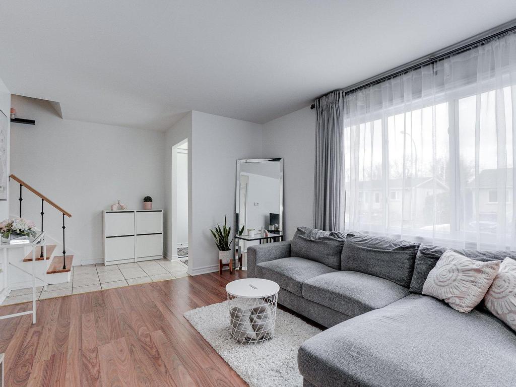 









154


Rue Beauchesne

,
Saint-Eustache,




QC
J7R2X8

