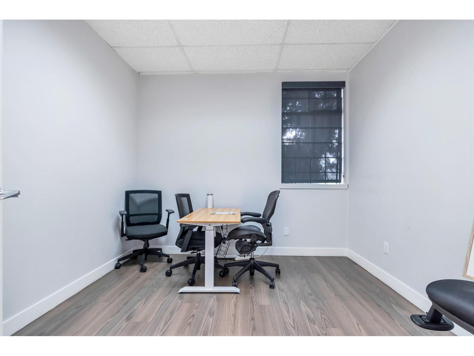 












1 10318 WHALLEY BOULEVARD

,
Surrey,




British Columbia
V3T4H4

