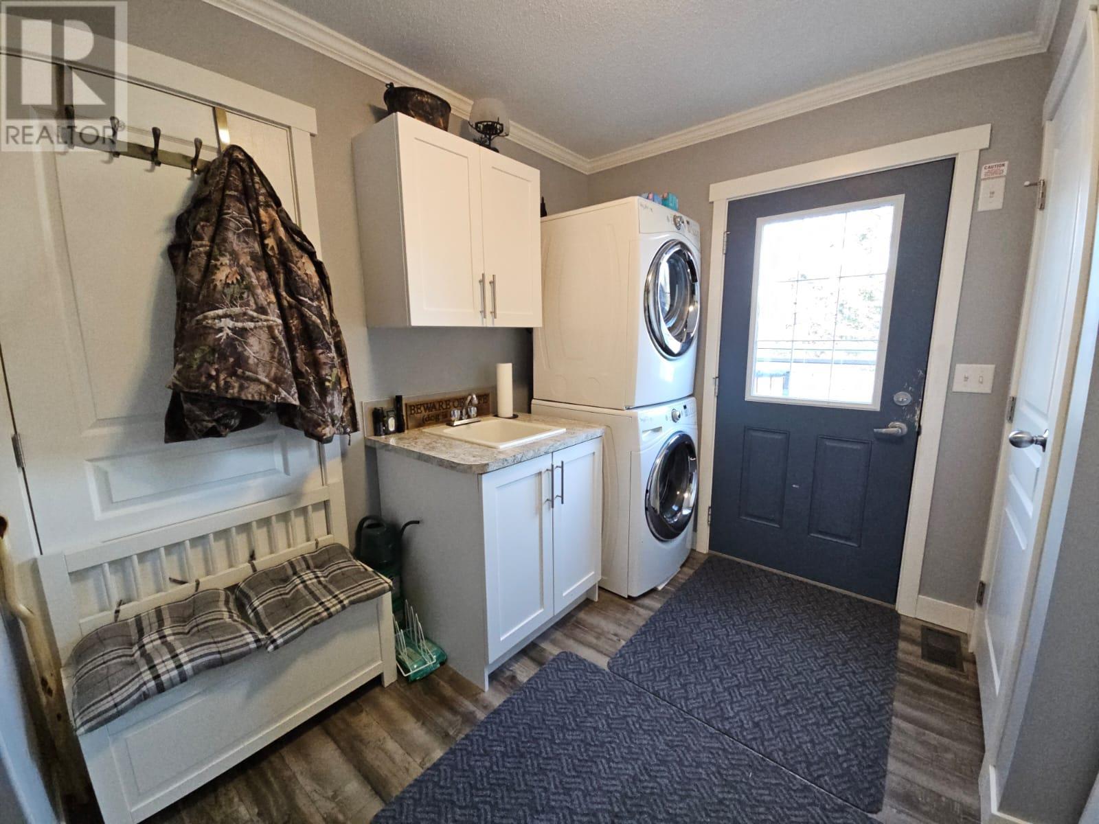












2700 Jackfish Subdivision

,
Chetwynd,




British Columbia
V0C1J0

