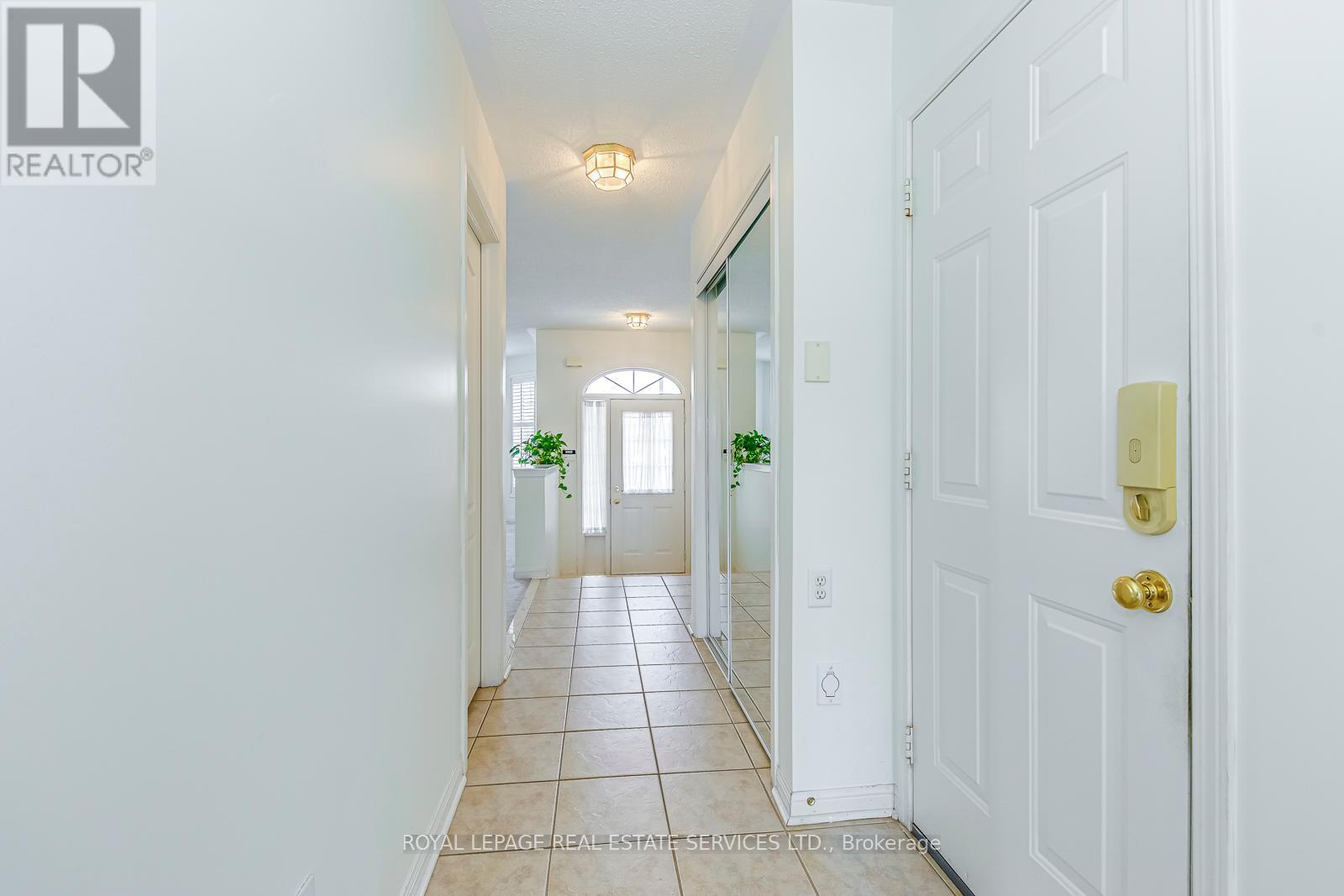 












1652 ALLAN CRESCENT

,
Milton,




Ontario
L9T5Z7

