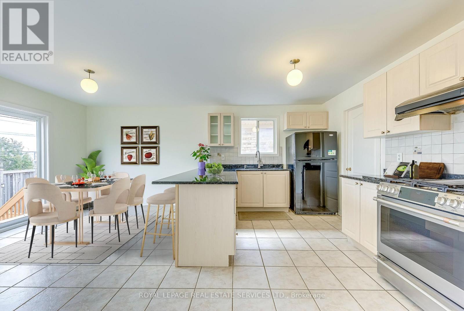 












1652 ALLAN CRESCENT

,
Milton,




Ontario
L9T5Z7

