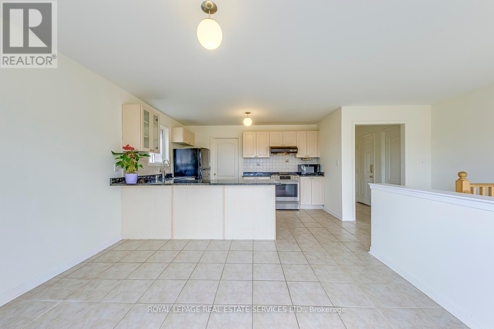 












1652 ALLAN CRESCENT

,
Milton,




Ontario
L9T5Z7

