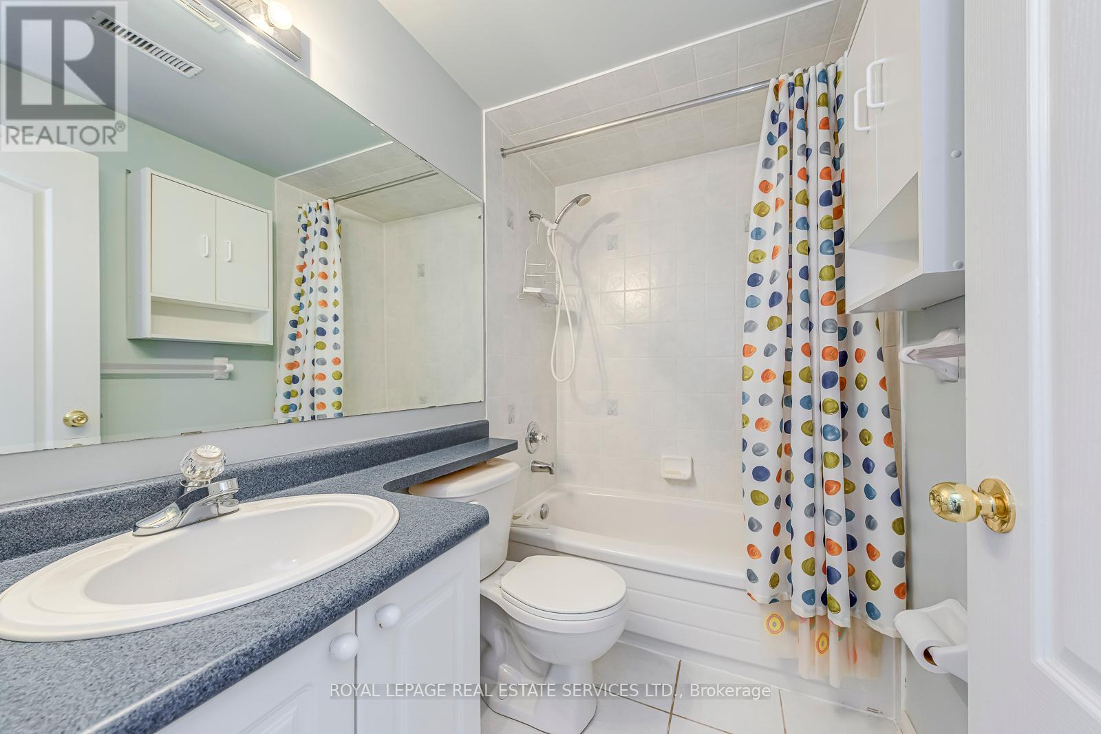 












1652 ALLAN CRESCENT

,
Milton,




Ontario
L9T5Z7

