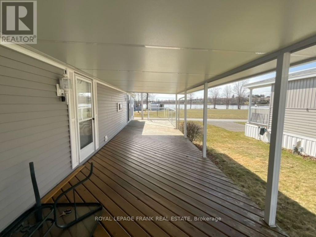












7 MCGREGOR DRIVE S

,
Otonabee-South Monaghan,




Ontario
K0L2G0

