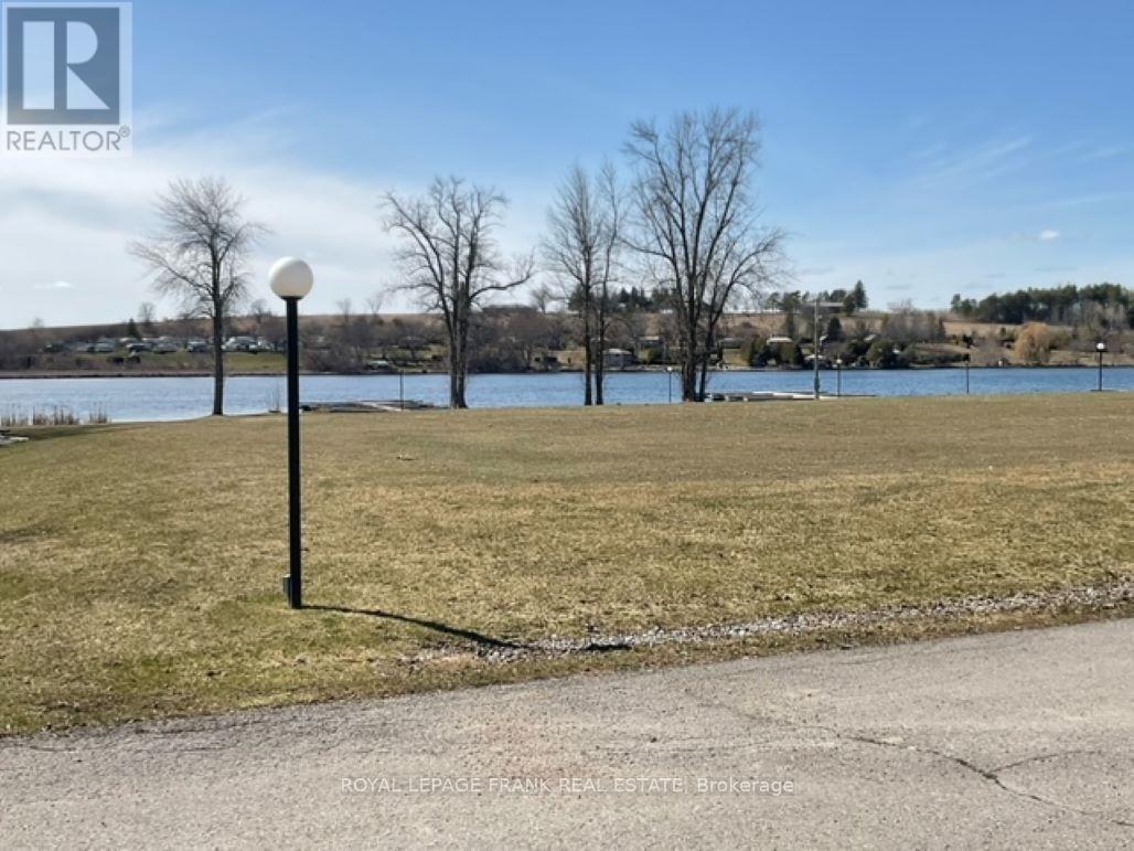 












7 MCGREGOR DRIVE S

,
Otonabee-South Monaghan,




Ontario
K0L2G0

