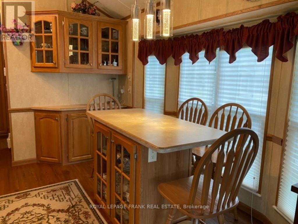












7 MCGREGOR DRIVE S

,
Otonabee-South Monaghan,




Ontario
K0L2G0

