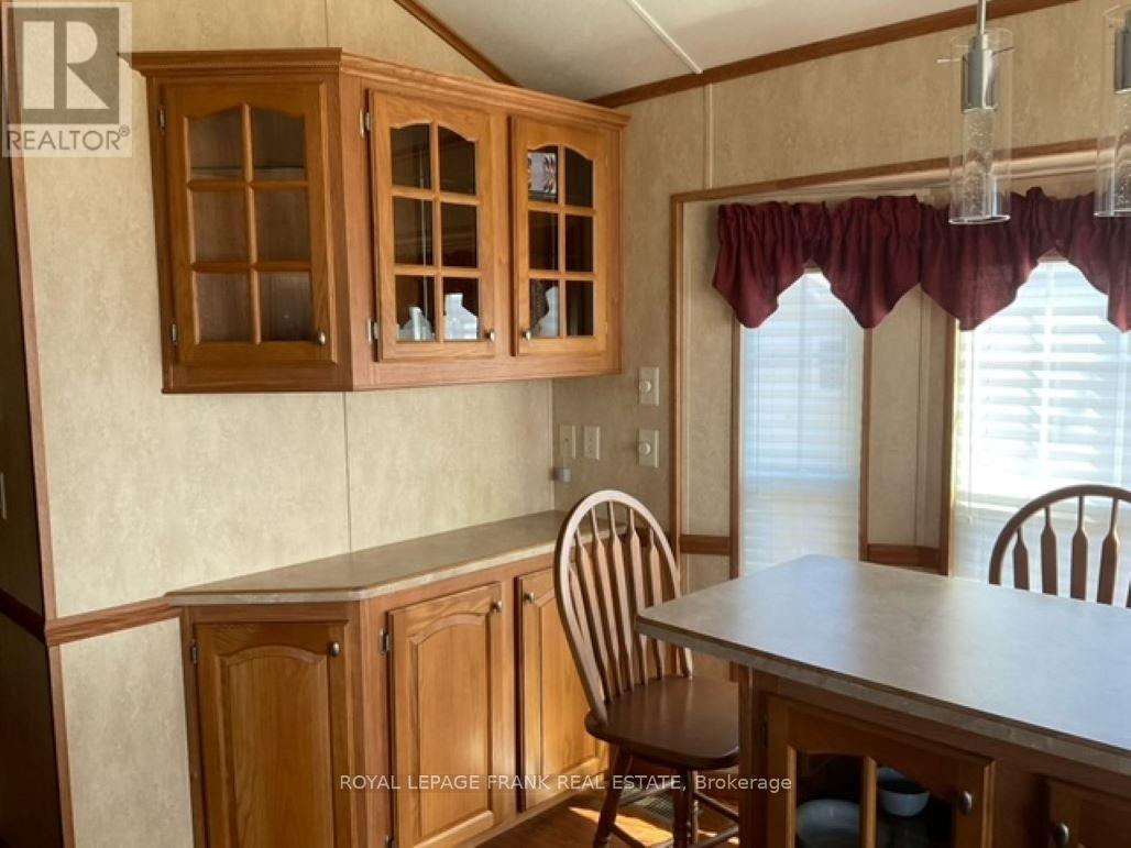 












7 MCGREGOR DRIVE S

,
Otonabee-South Monaghan,




Ontario
K0L2G0

