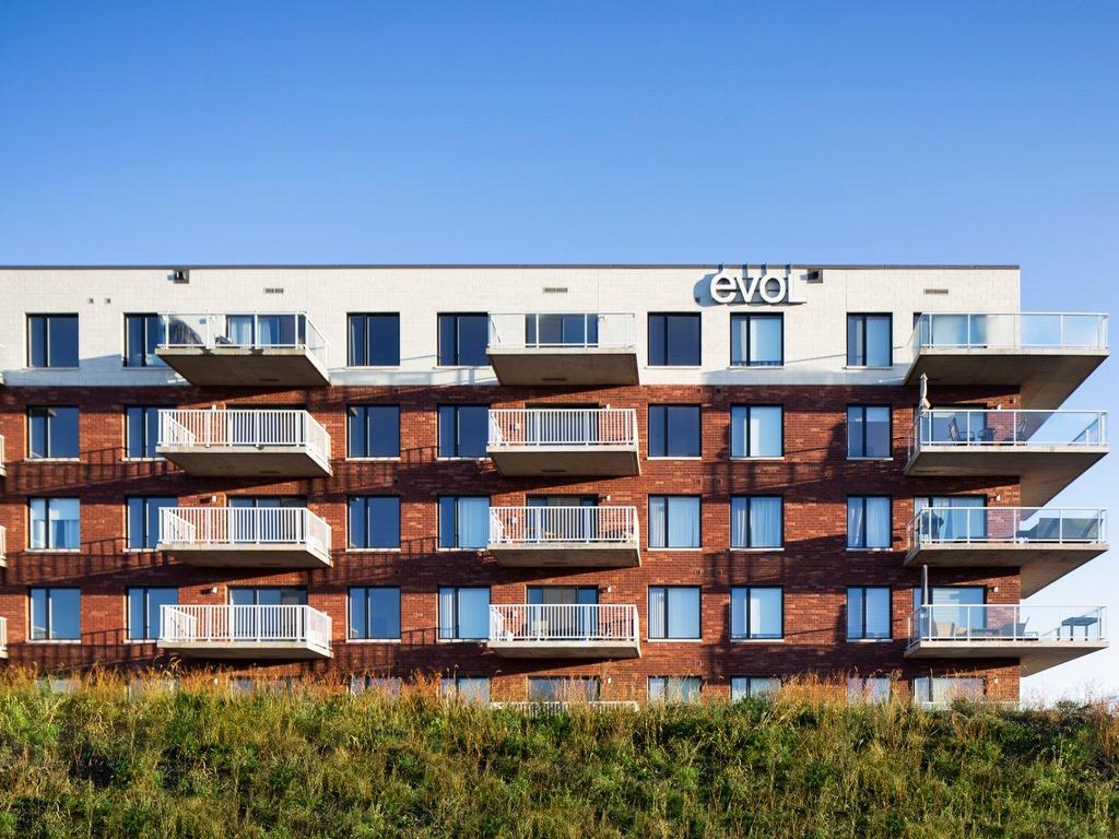 









250


Rue de la Cabinetterie

, 326,
Saint-Jean-sur-Richelieu,




QC
J3B0L2


