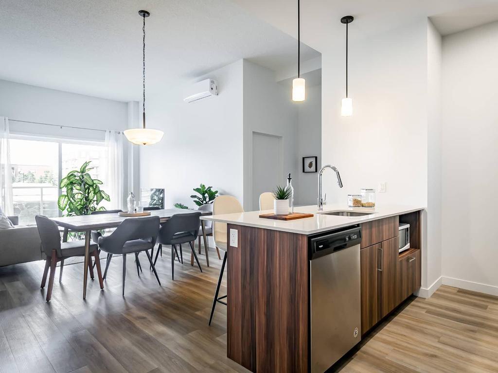









250


Rue de la Cabinetterie

, 326,
Saint-Jean-sur-Richelieu,




QC
J3B0L2

