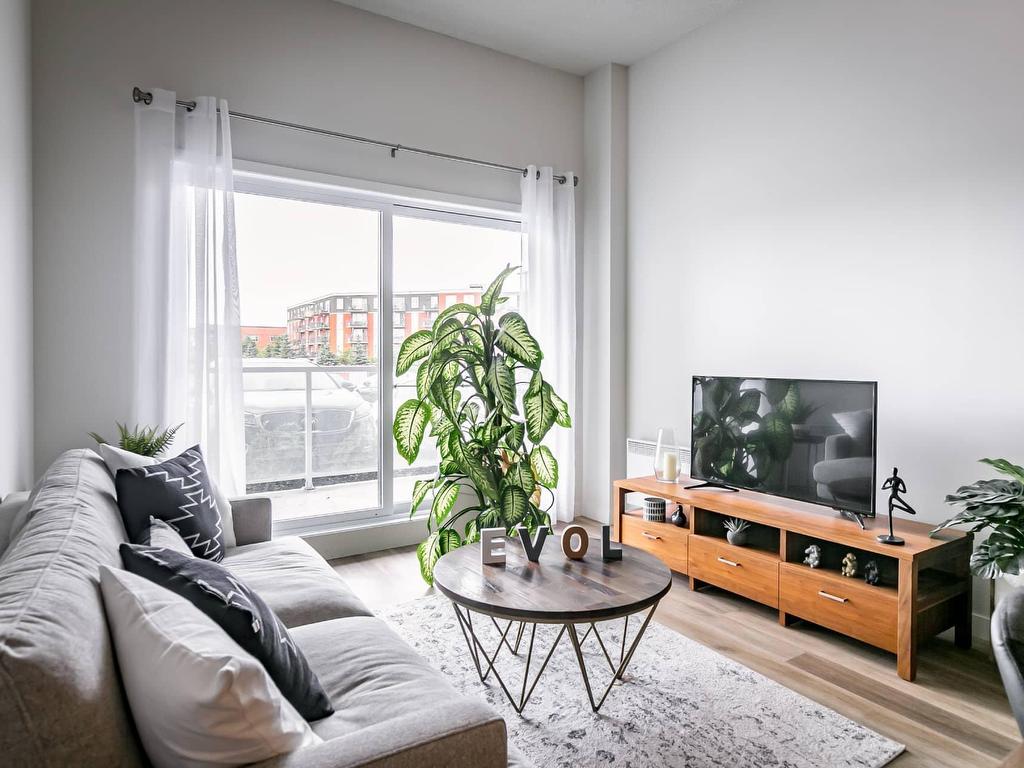 









250


Rue de la Cabinetterie

, 326,
Saint-Jean-sur-Richelieu,




QC
J3B0L2

