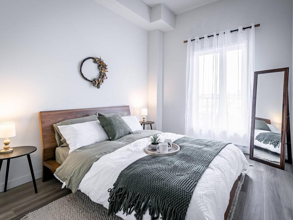 









250


Rue de la Cabinetterie

, 326,
Saint-Jean-sur-Richelieu,




QC
J3B0L2

