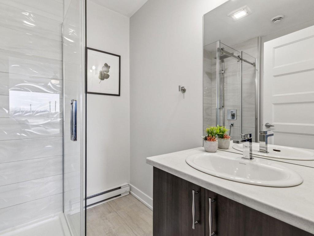 









358


Rue des Hauts-Bois

,
Gatineau (Masson-Angers),




QC
J8M0C9

