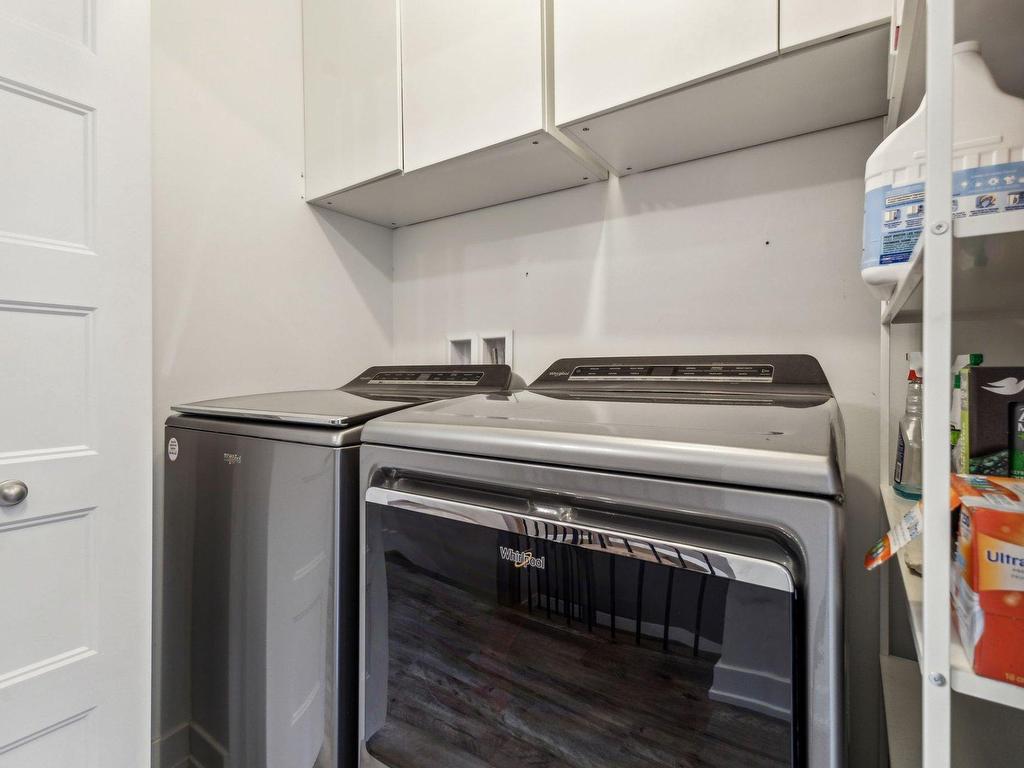 









358


Rue des Hauts-Bois

,
Gatineau (Masson-Angers),




QC
J8M0C9

