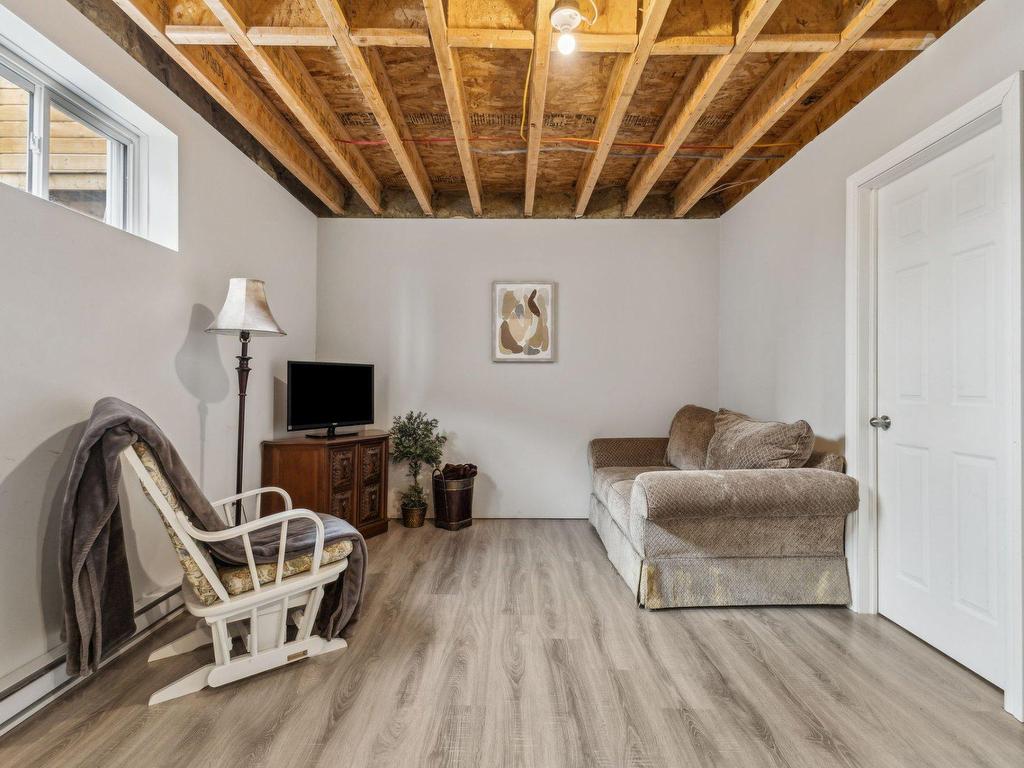 









358


Rue des Hauts-Bois

,
Gatineau (Masson-Angers),




QC
J8M0C9

