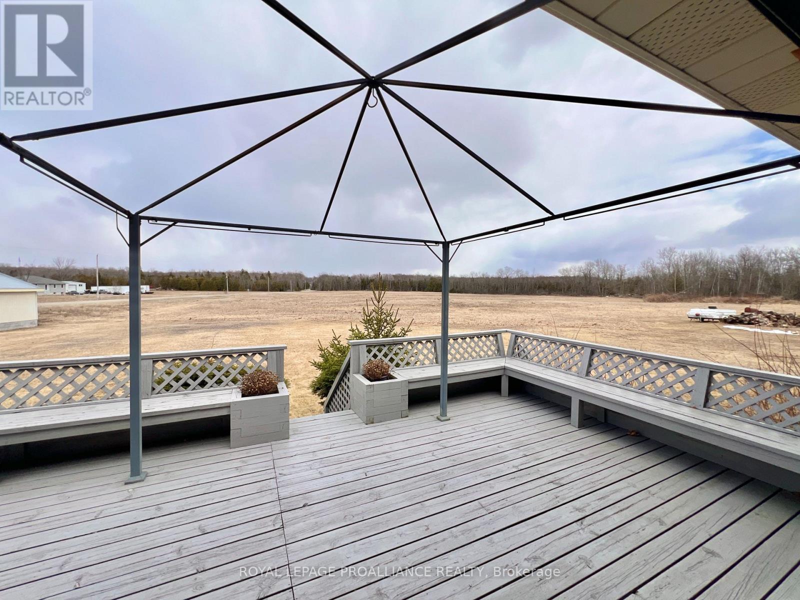 












3460 SHANNONVILLE ROAD

,
Tyendinaga (Tyendinaga Township),




Ontario
K0K2Y0

