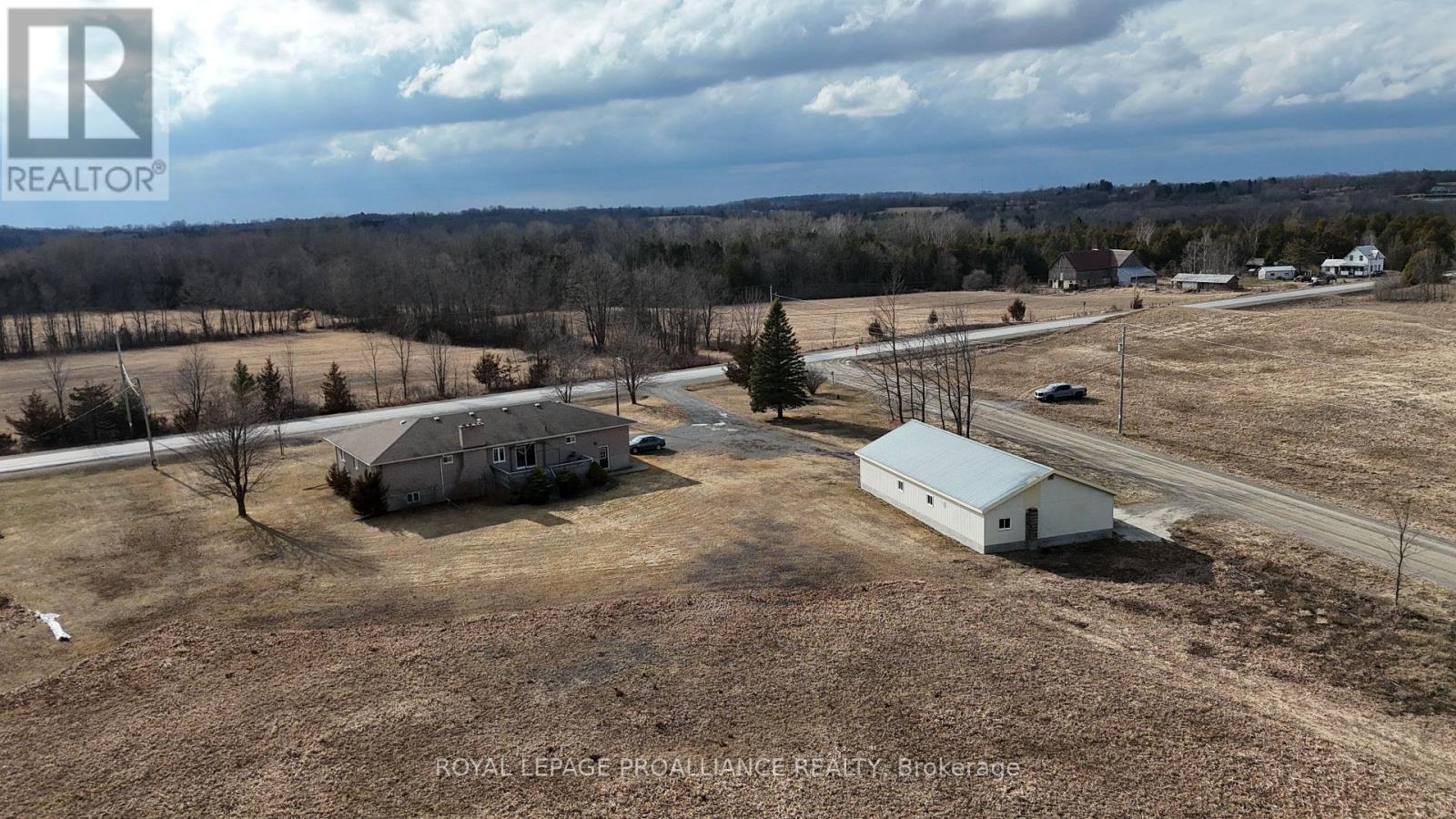 












3460 SHANNONVILLE ROAD

,
Tyendinaga (Tyendinaga Township),




Ontario
K0K2Y0

