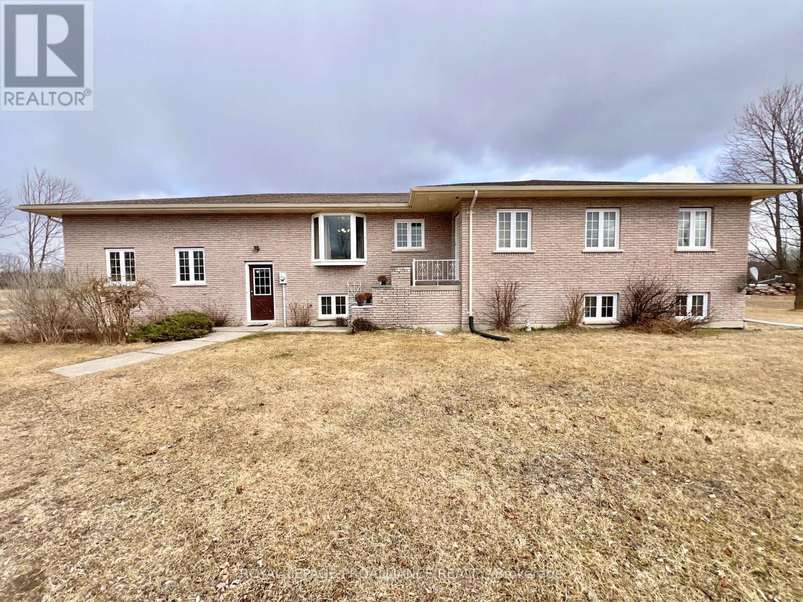 












3460 SHANNONVILLE ROAD

,
Tyendinaga (Tyendinaga Township),




Ontario
K0K2Y0

