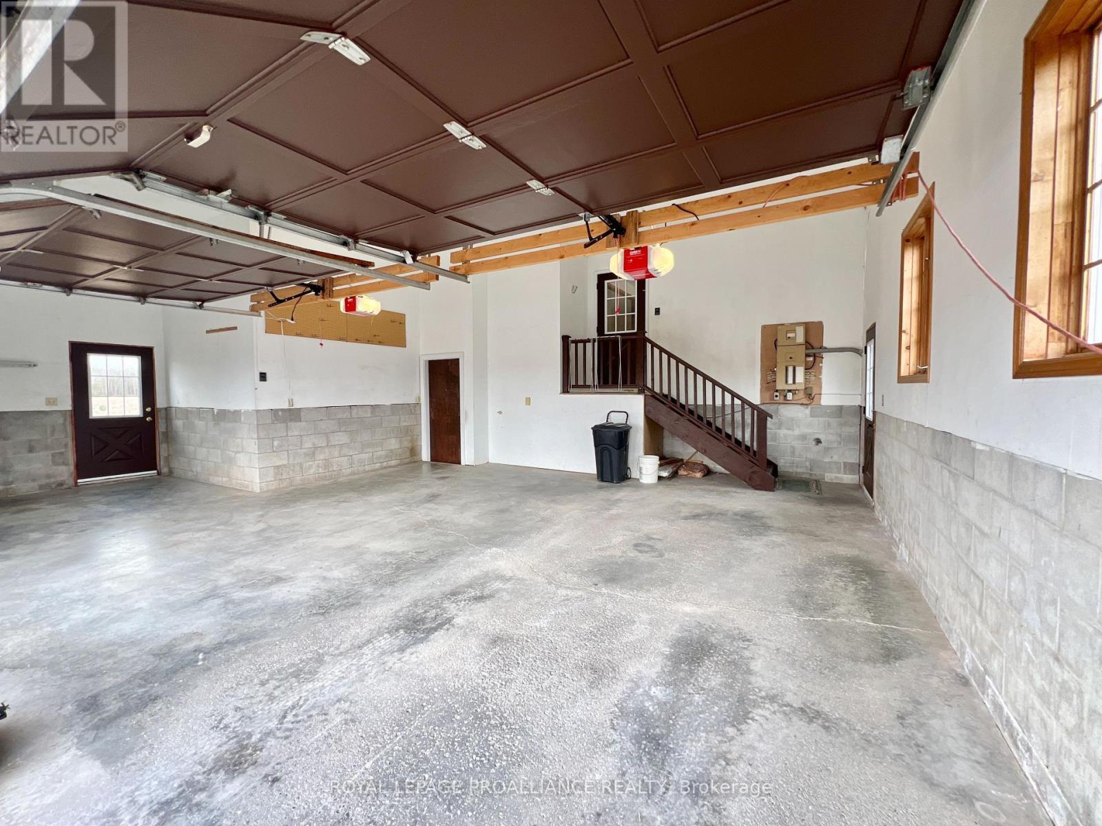 












3460 SHANNONVILLE ROAD

,
Tyendinaga (Tyendinaga Township),




Ontario
K0K2Y0

