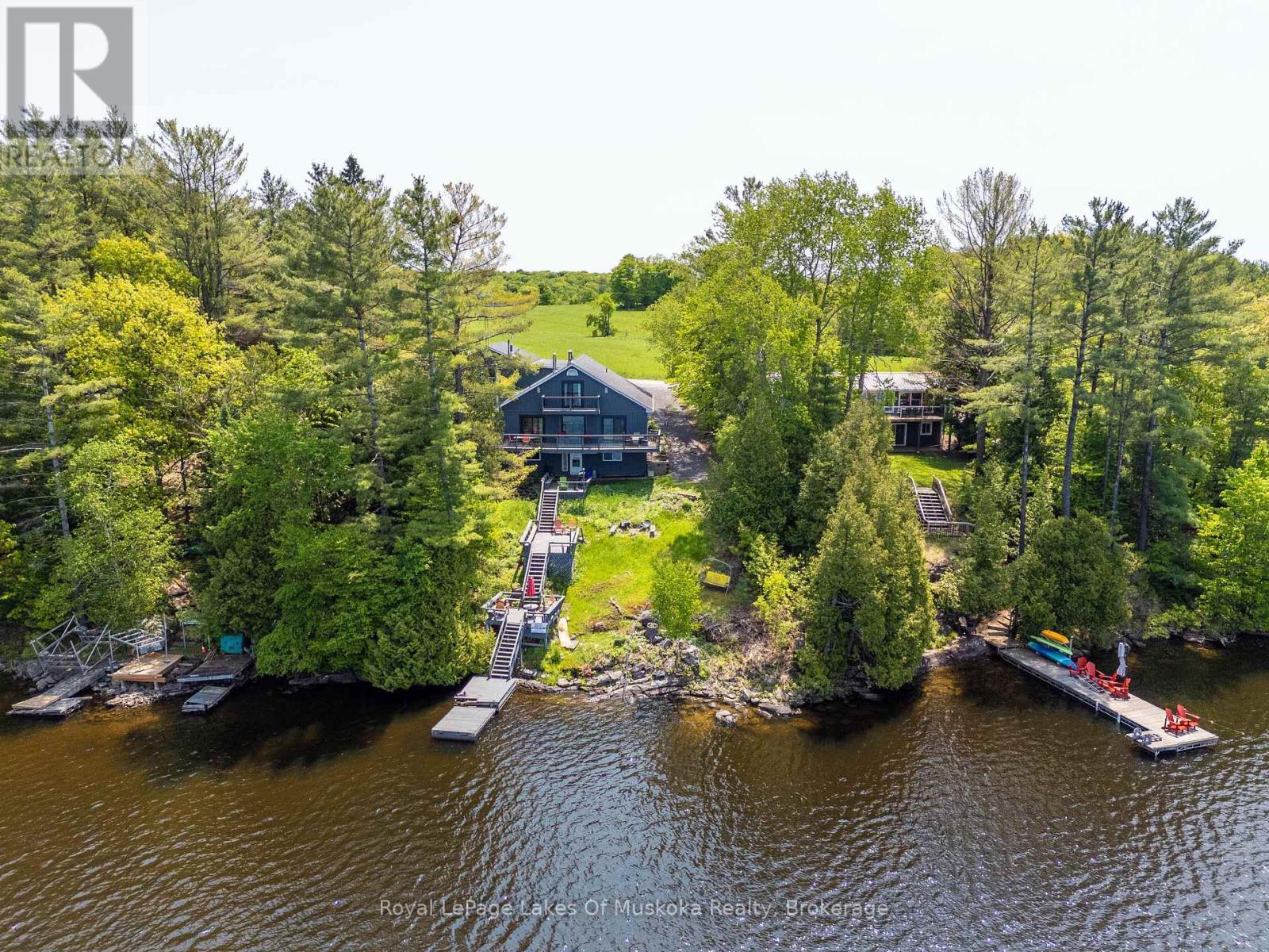












1378-3 THREE MILE LAKE ROAD

,
Muskoka Lakes (Watt),




Ontario
P0B1M0

