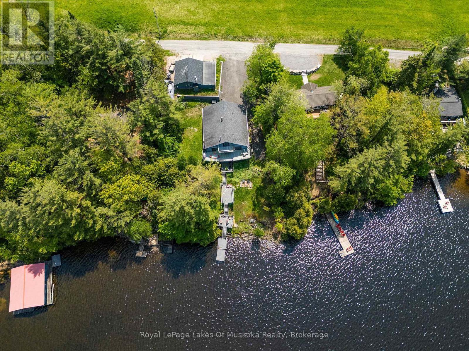 












1378-3 THREE MILE LAKE ROAD

,
Muskoka Lakes (Watt),




Ontario
P0B1M0

