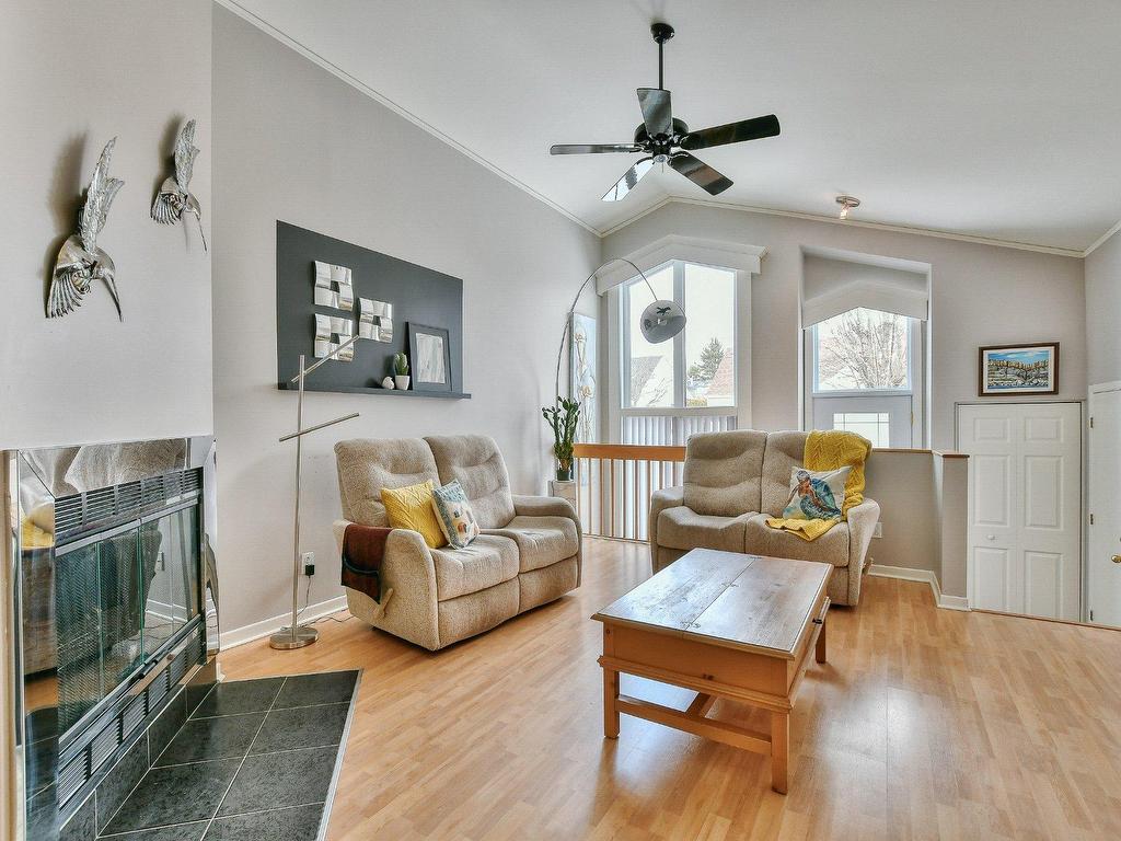 









696


Rue des Patriotes

,
Saint-Jérôme,




QC
J7Z7B1

