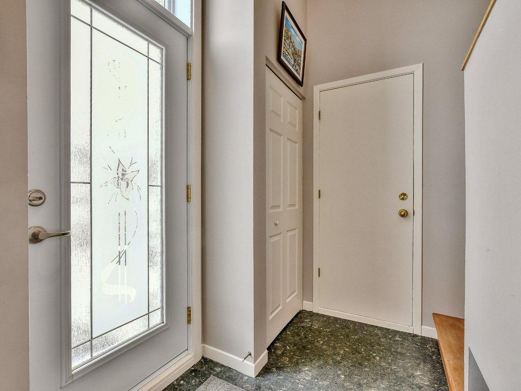 









696


Rue des Patriotes

,
Saint-Jérôme,




QC
J7Z7B1


