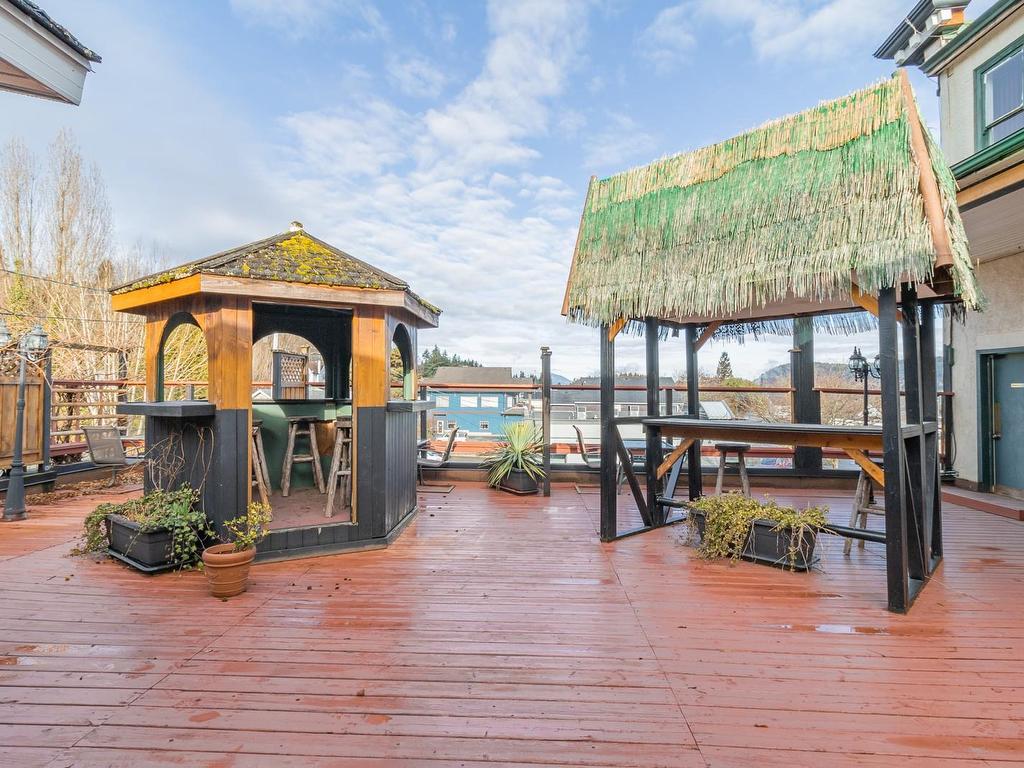 









640


1st

Ave,
Ladysmith,




BC
V9G 1A2

