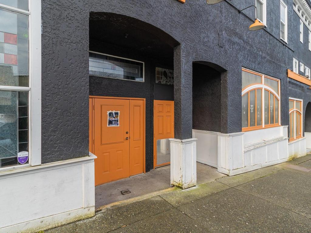 









640


1st

Ave,
Ladysmith,




BC
V9G 1A2

