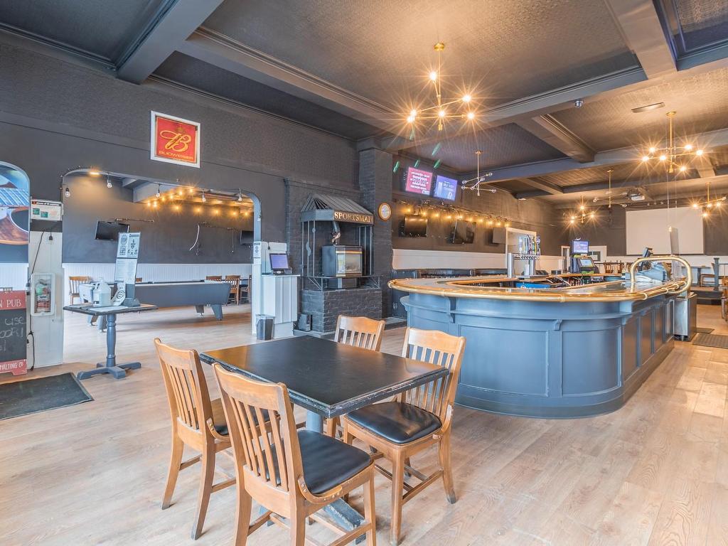 









640


1st

Ave,
Ladysmith,




BC
V9G 1A2

