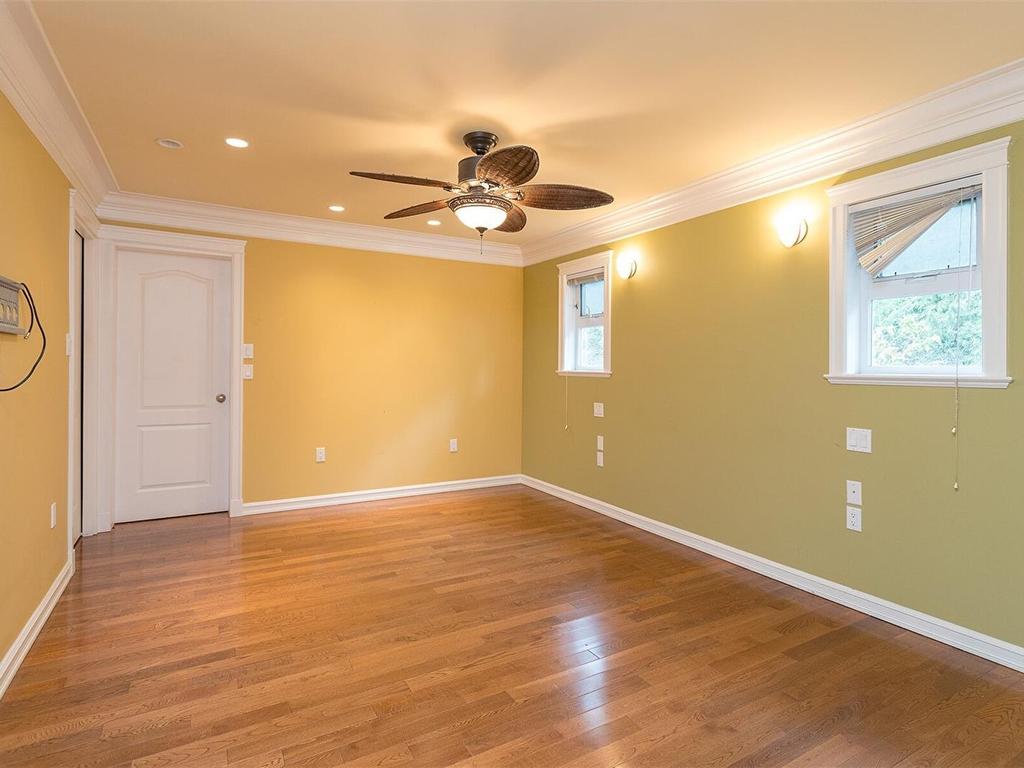 









1559


Sawyer

Rd,
Langford,




BC
V9B 5Y5

