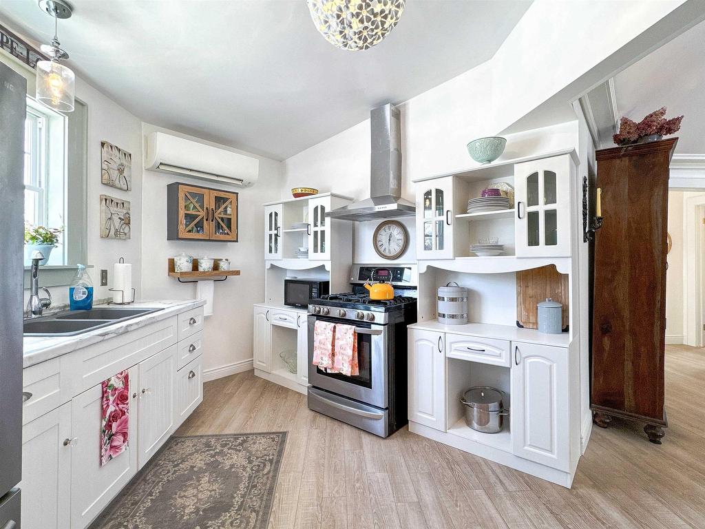 












144 Eagle's Path Lane

,
West Covehead,







PE
C0A 1P0

