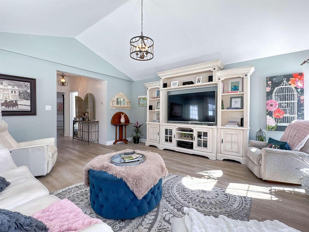 












144 Eagle's Path Lane

,
West Covehead,







PE
C0A 1P0

