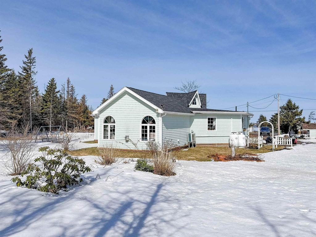 












144 Eagle's Path Lane

,
West Covehead,







PE
C0A 1P0

