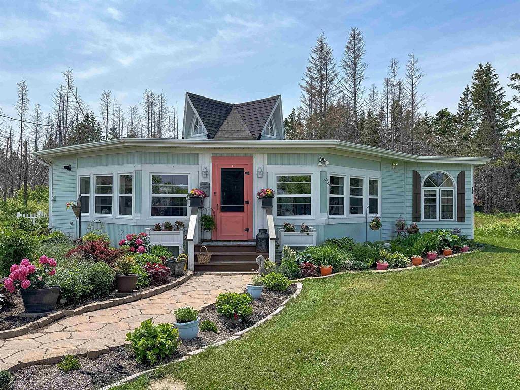 












144 Eagle's Path Lane

,
West Covehead,







PE
C0A 1P0

