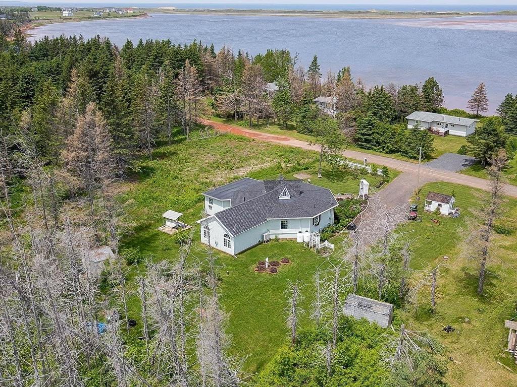 












144 Eagle's Path Lane

,
West Covehead,







PE
C0A 1P0

