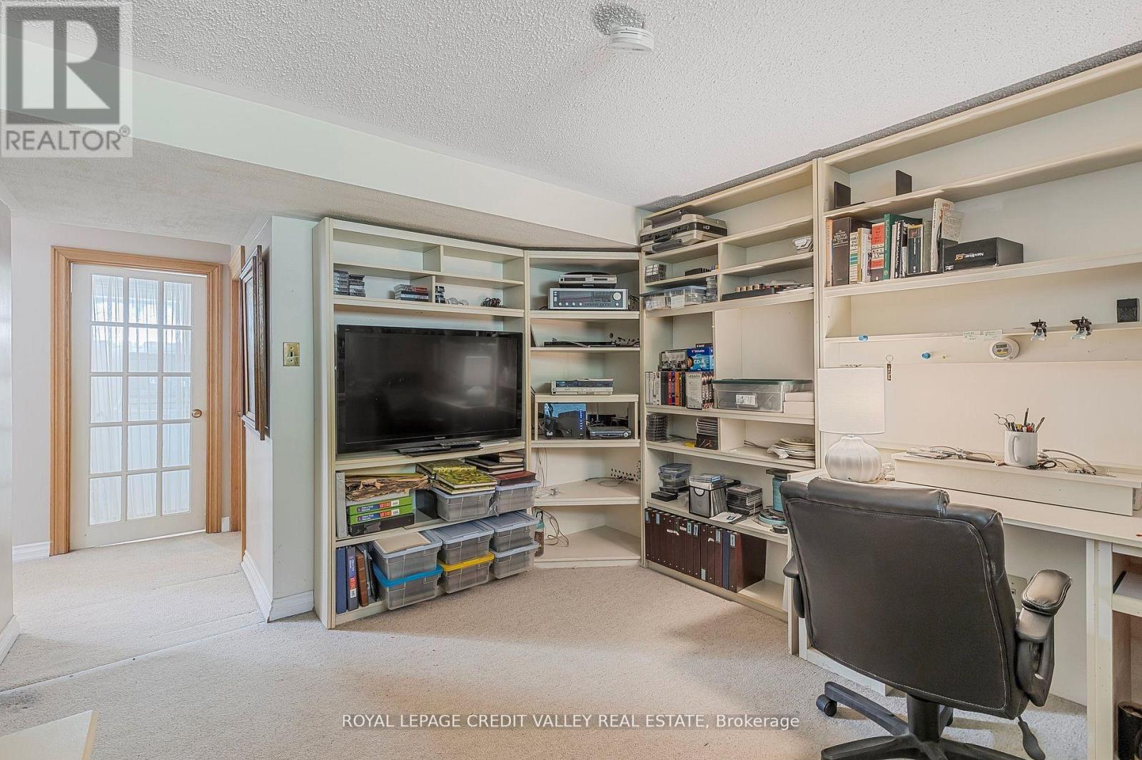 












9 NORVAL CRESCENT

,
Brampton,




Ontario
L6W1J1

