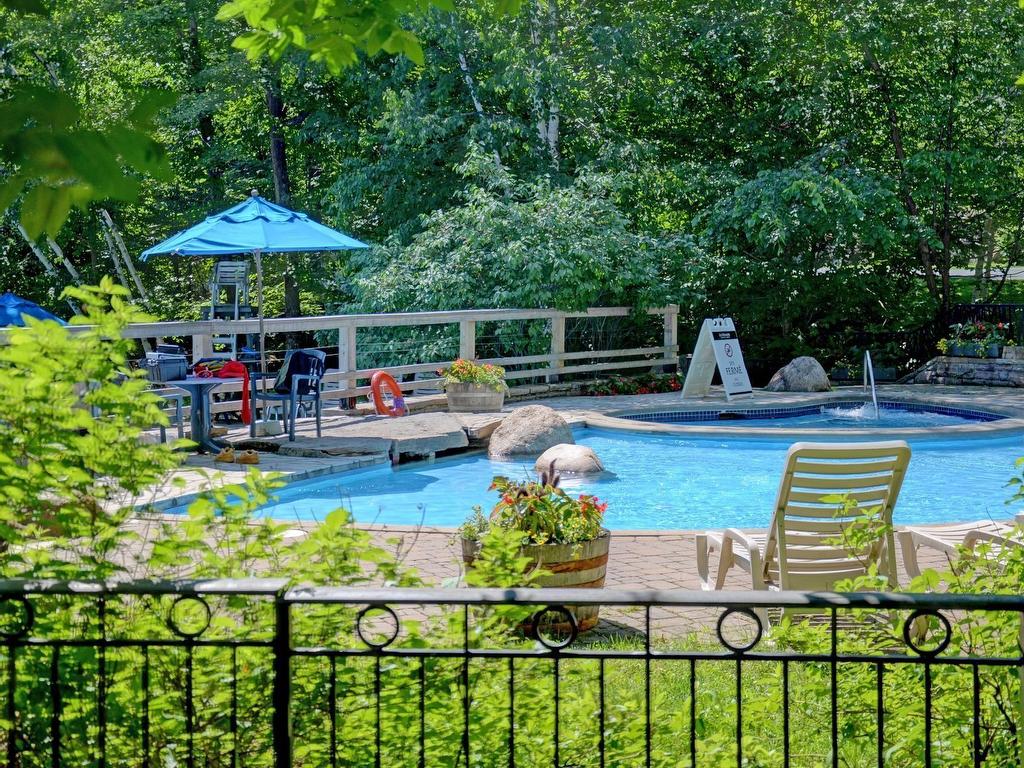 









118


Ch. des Quatre-Sommets

, 9,
Mont-Tremblant,




QC
J8E1C6

