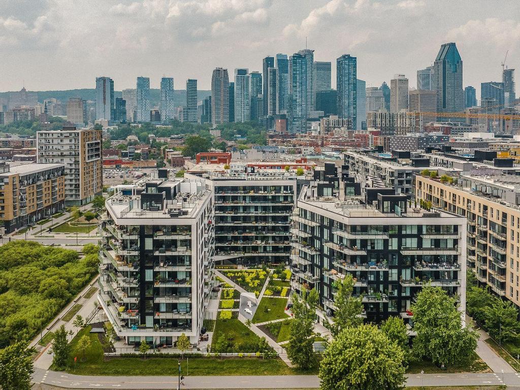 









1552


Rue des Bassins

, 603,
Montréal (Le Sud-Ouest),




QC
H3C3Z0

