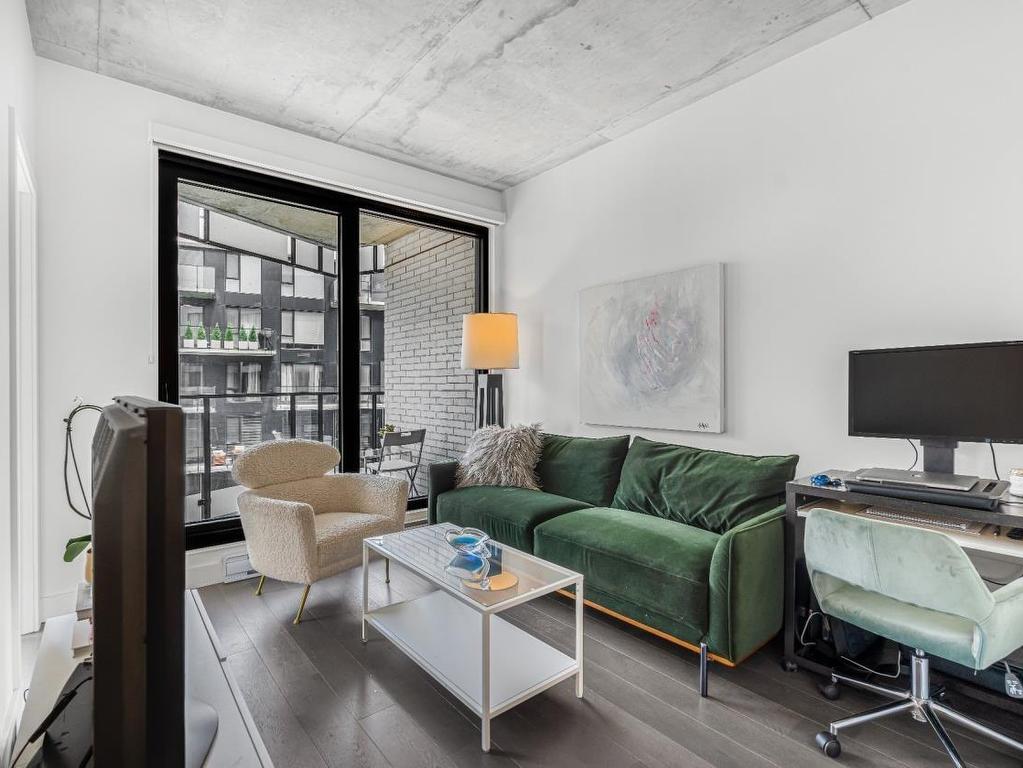 









1552


Rue des Bassins

, 603,
Montréal (Le Sud-Ouest),




QC
H3C3Z0

