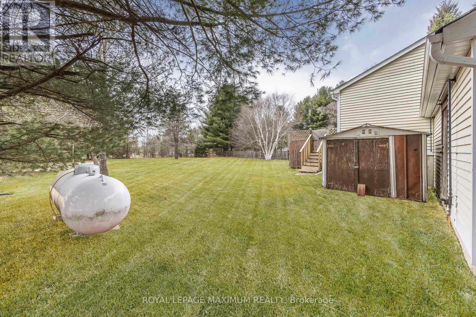 












7 PRINCESS DRIVE

,
Adjala-Tosorontio,




Ontario
L0M1M0

