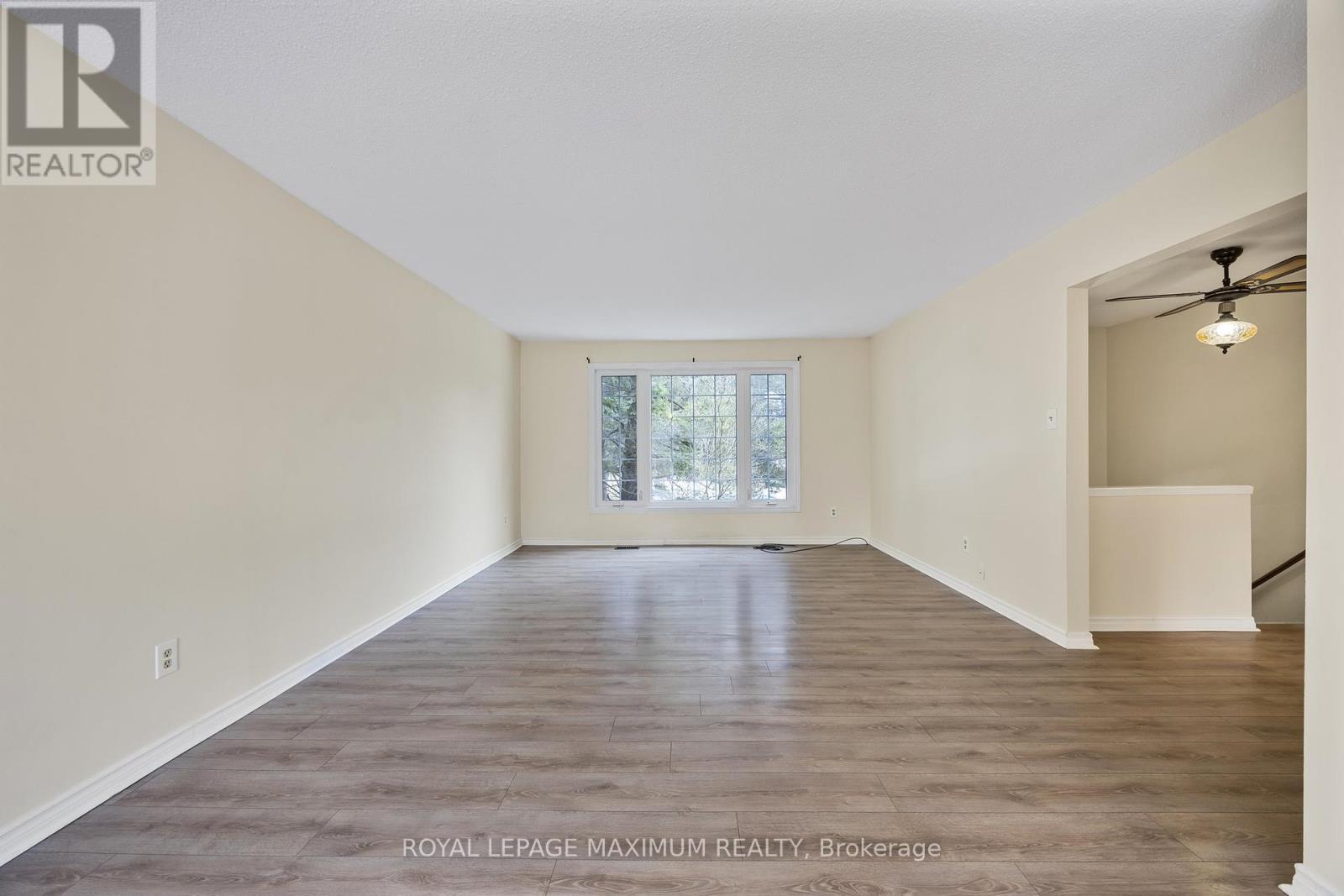 












7 PRINCESS DRIVE

,
Adjala-Tosorontio,




Ontario
L0M1M0

