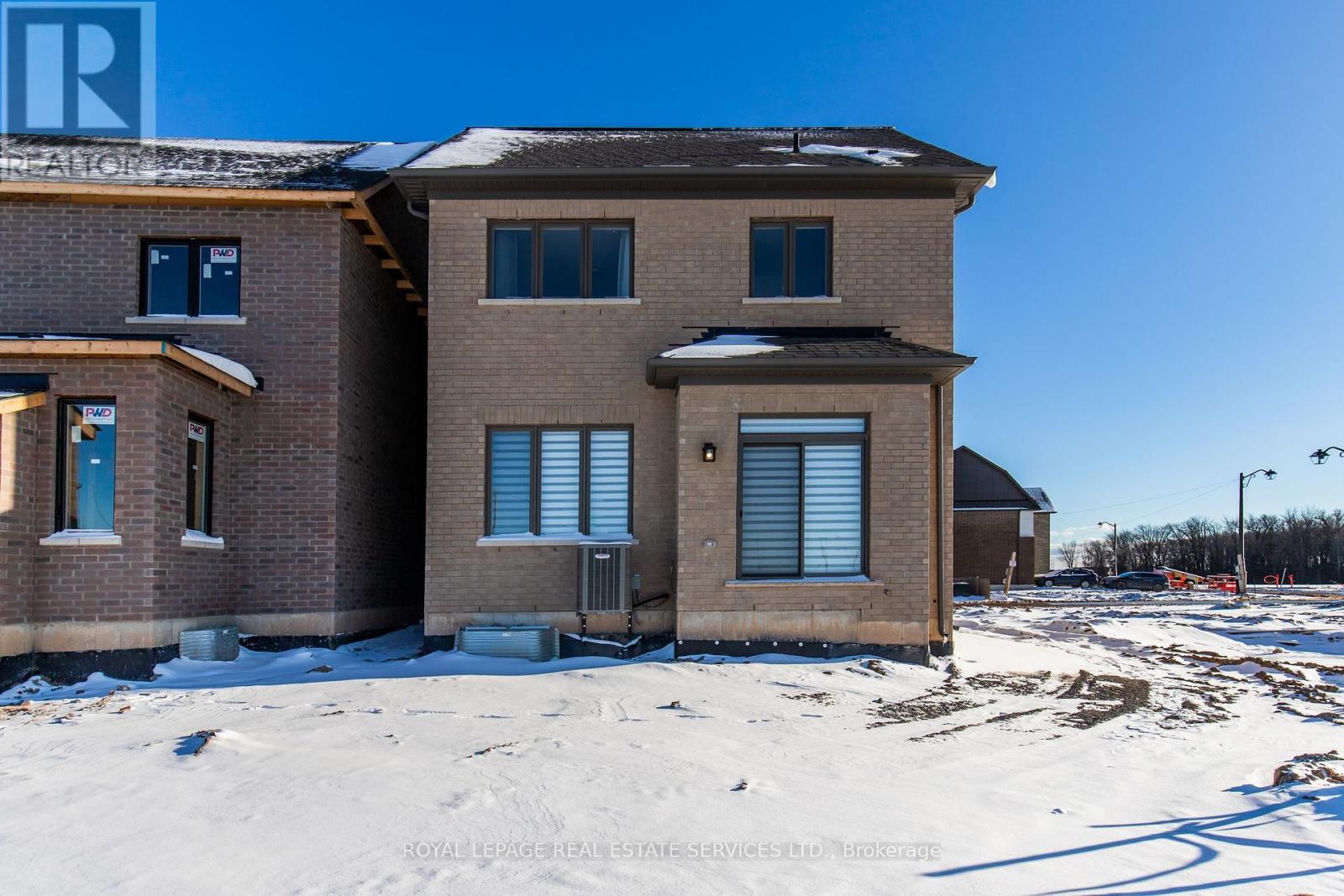 












3300 MARINER PASSAGE

,
Oakville,




Ontario
L6M5S6

