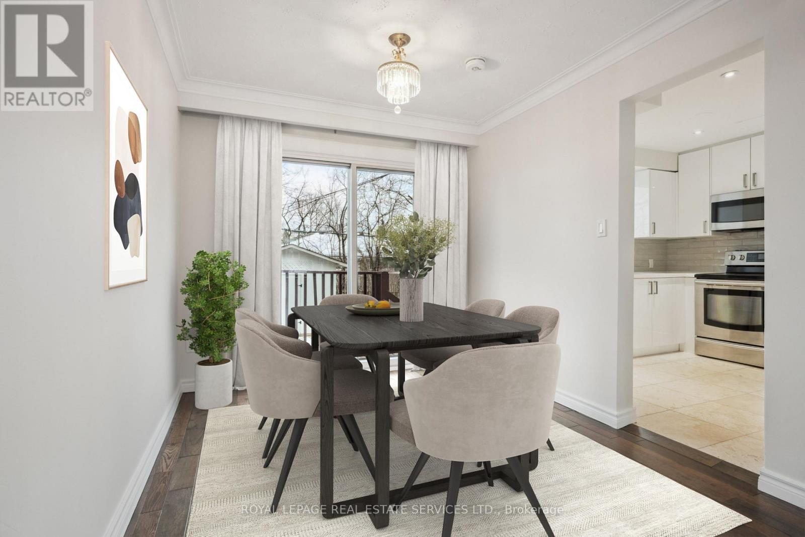 












256 ZELDA CRESCENT

,
Richmond Hill,




Ontario
L4C2Y5

