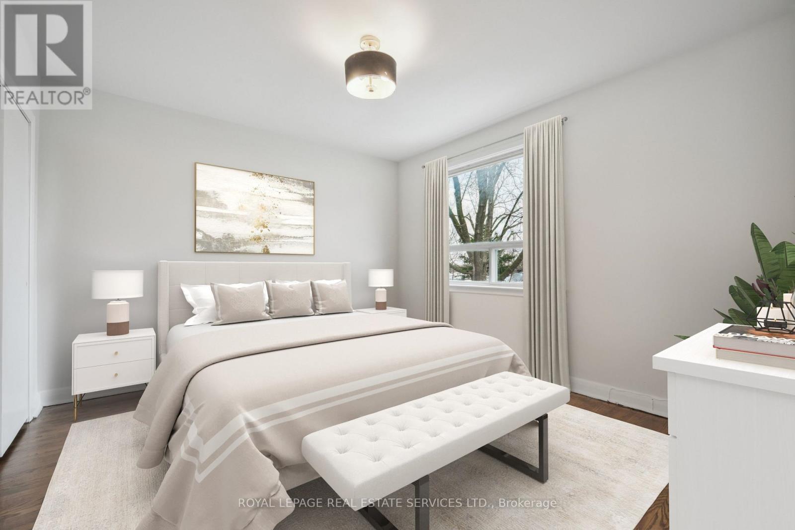 












256 ZELDA CRESCENT

,
Richmond Hill,




Ontario
L4C2Y5

