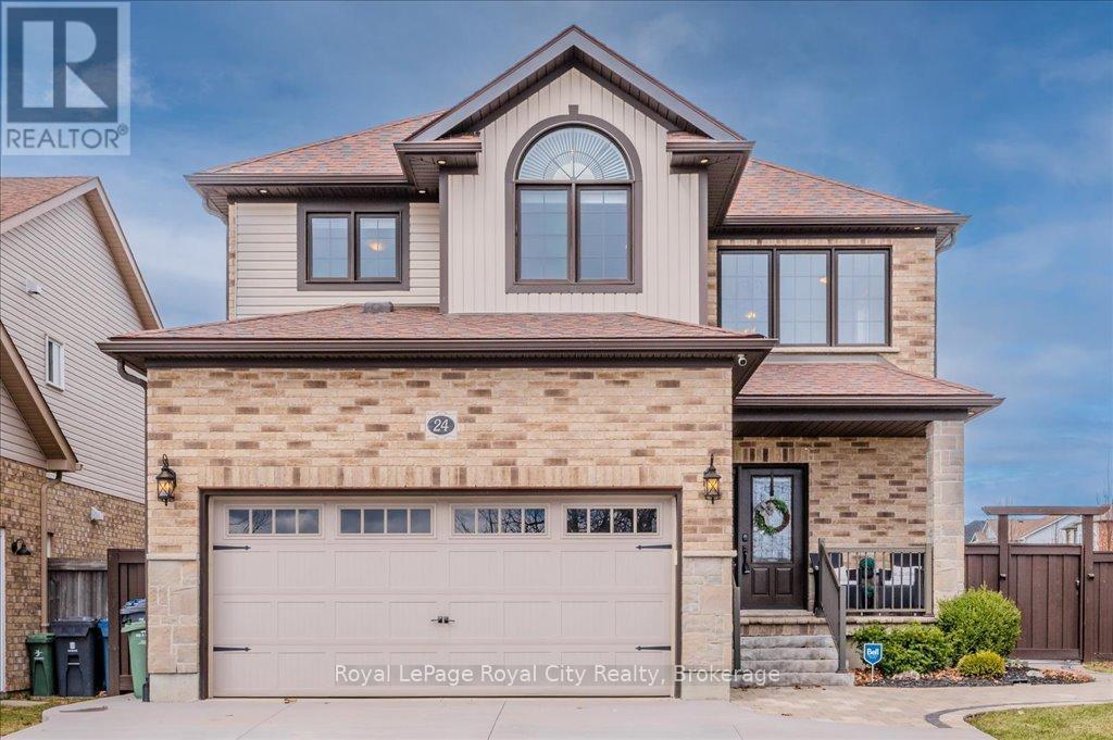 












24 POPHAM DRIVE

,
Guelph (Grange Road),




Ontario
N1E0B8


