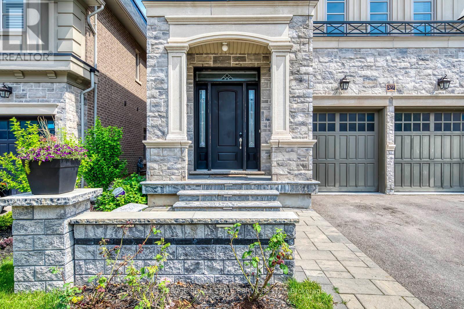 












377 TUDOR AVENUE

,
Oakville,




Ontario
L6K0G8

