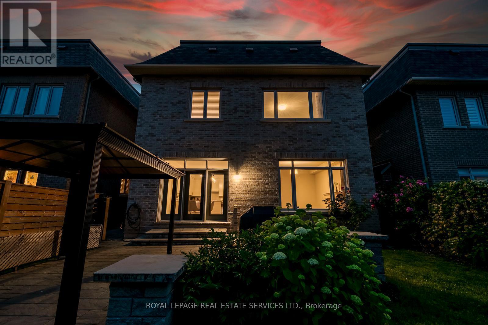 












377 TUDOR AVENUE

,
Oakville,




Ontario
L6K0G8

